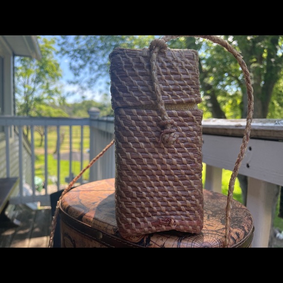 Charming Helen Kaminski Raffia Basket Purse - Picture 7 of 14